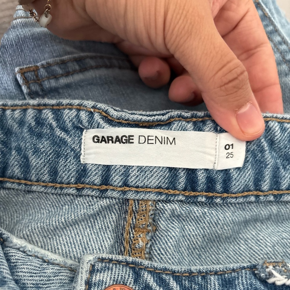 Garage Denim Bermuda Shorts Raw Hem - Picture 7 of 7